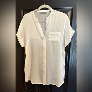 Vince XS 100% silk top